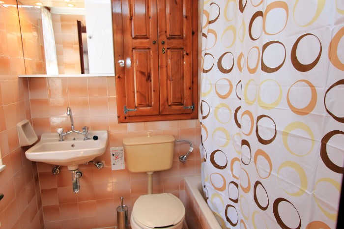 Double or Twin Rooms – Attic 3