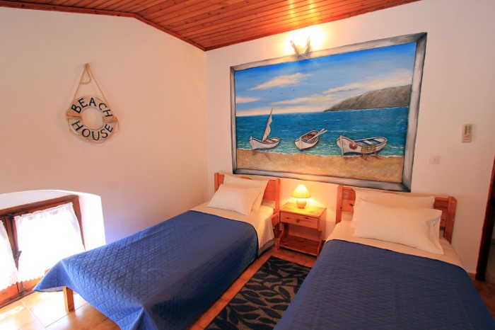 Double or Twin Rooms – Attic 1